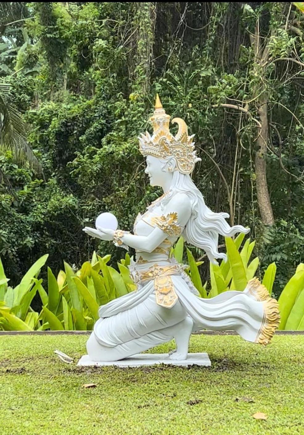Cahaya Indah Hotel 5*